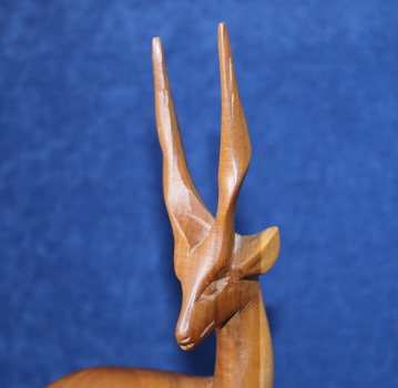 Deko / Antilope Springbock / 1950-1970er / Holz